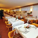 Derby Hotell