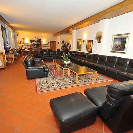 Hotel Derby 3*