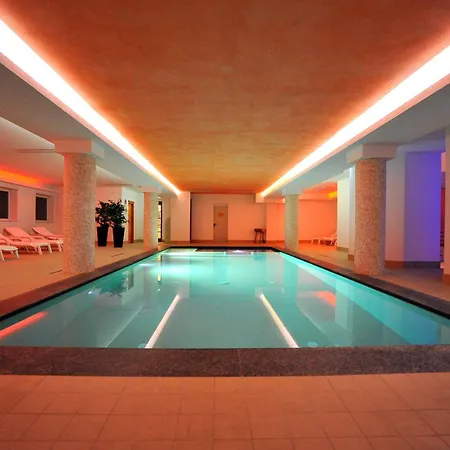 Hotel Derby 3*